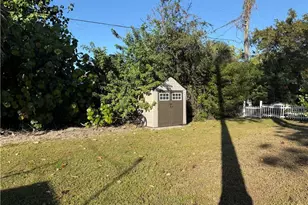 2855 Van Buren Ave, Naples, FL 34112 - Photo 15