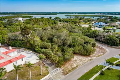 889 Scott Dr, Marco Island, FL 34145 - Photo 1