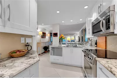 335 8th Ave S #335, Naples, FL 34102 - Photo 3