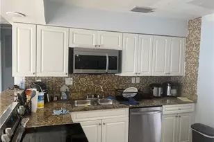 101 E Jersey Rd, Lehigh Acres, FL 33936 - Photo 3