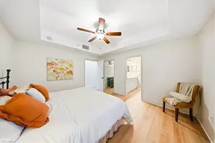 10041 Lake Cove Dr, Fort Myers, FL 33908 - Photo 13