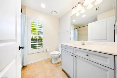 10041 Lake Cove Dr #202, Fort Myers, FL 33908 - Photo 21