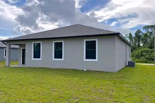 8007 Vega Ct, Labelle, FL 33935 - Photo 17