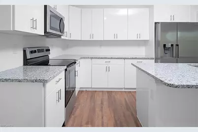 8007 Vega Ct, Labelle, FL 33935 - Photo 3