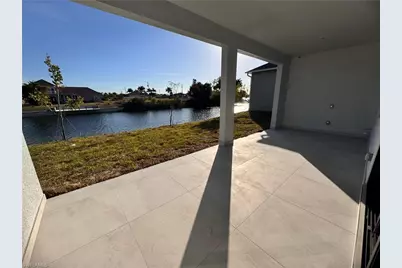 1134 NW 18th Ter, Cape Coral, FL 33993 - Photo 9