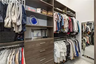 5851 Bromelia Ct, Naples, FL 34119 - Photo 19