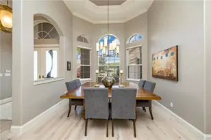 5851 Bromelia Ct, Naples, FL 34119 - Photo 9