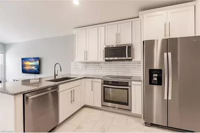 7728 Citrus Hill Ln, Naples, FL 34109 - Photo 13