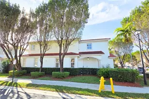 10820 NW 85th Terrace, Miami, FL 33178 - Photo 3