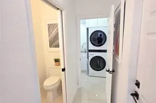 10820 NW 85th Terrace, Miami, FL 33178 - Photo 19