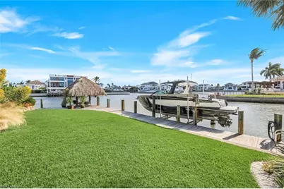 290 Channel Dr, Naples, FL 34108 - Photo 49