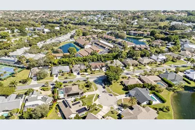 2419 Pine Woods Cir #11, Naples, FL 34105 - Photo 29