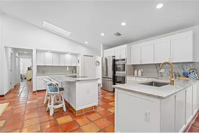 2419 Pine Woods Cir #11, Naples, FL 34105 - Photo 15