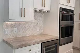 382 39th Ave NE, Naples, FL 34120 - Photo 9