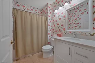 5880 3 Iron Dr, Naples, FL 34110 - Photo 15