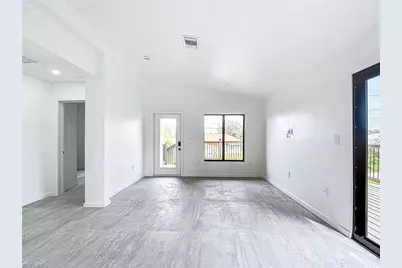 3710 10th St SW, Lehigh Acres, FL 33976 - Photo 7