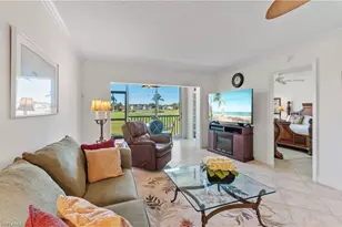 29 High Point Cir E, Naples, FL 34103 - Photo 7