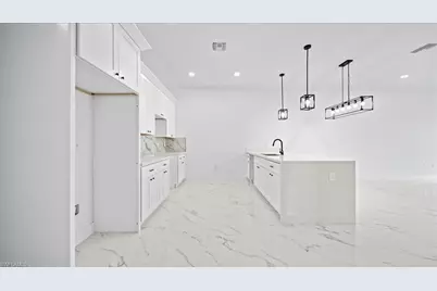 913/915 NE 15th Ln, Cape Coral, FL 33909 - Photo 29