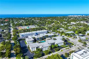 766 Central Ave, Naples, FL 34102 - Photo 23