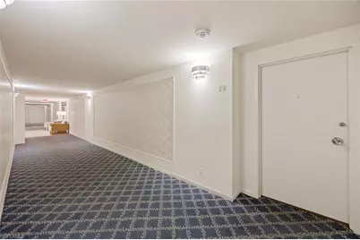 1325 7th St S #2B, Naples, FL 34102 - Photo 7