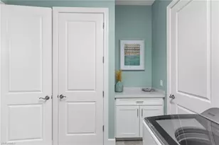 9334 Terresina Dr, Naples, FL 34119 - Photo 39