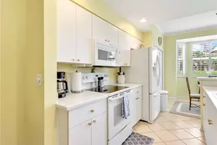 21371 Lancaster Run, Estero, FL 33928 - Photo 15