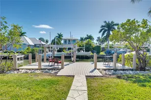 1410 Curlew Ave, Naples, FL 34102 - Photo 35