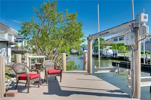 1410 Curlew Ave, Naples, FL 34102 - Photo 37