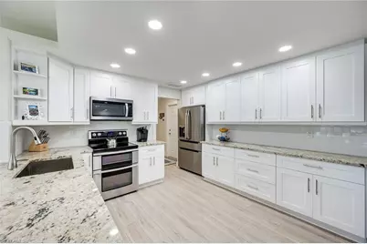 1410 Curlew Ave, Naples, FL 34102 - Photo 15