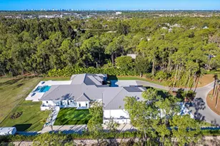 6824 Sable Ridge Ln, Naples, FL 34109 - Photo 29