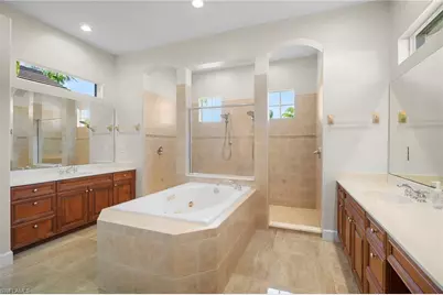 7915 Founders Cir, Naples, FL 34104 - Photo 11