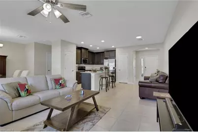 3763 Crofton Ct, Fort Myers, FL 33916 - Photo 7
