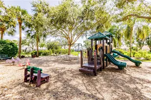 11114 Longshore Way W, Naples, FL 34119 - Photo 47