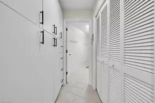 11114 Longshore Way W, Naples, FL 34119 - Photo 27