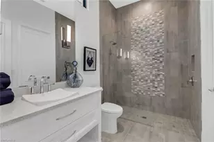 12 Banyan Rd, Naples, FL 34108 - Photo 39