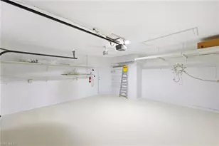 196 Sabal Lake Dr, Naples, FL 34104 - Photo 7