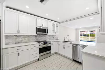 196 Sabal Lake Dr, Naples, FL 34104 - Photo 11