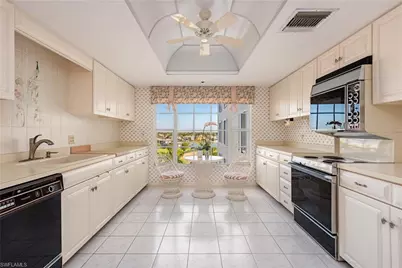 3377 Gulf Shore Blvd N #6C, Naples, FL 34103 - Photo 15