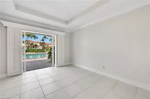 2375 Terra Verde Ln, Naples, FL 34105 - Photo 17