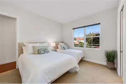 2375 Terra Verde Ln, Naples, FL 34105 - Photo 15