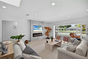 2341 Mayfield Ct, Naples, FL 34105 - Photo 3