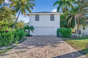 1275 8th Ave N, Naples, FL 34102 - Photo 25