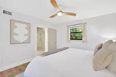 1275 8th Ave N, Naples, FL 34102 - Photo 15