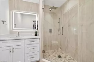 1275 8th Ave N, Naples, FL 34102 - Photo 17