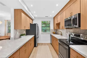 1275 8th Ave N, Naples, FL 34102 - Photo 11