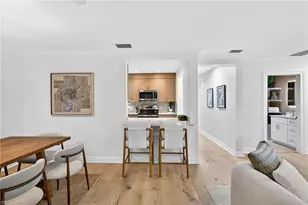 1275 8th Ave N, Naples, FL 34102 - Photo 9