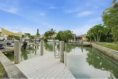 108 San Salvador St, Naples, FL 34113 - Photo 7