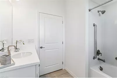11801 Venetian Lagoon Dr, Fort Myers, FL 33913 - Photo 29