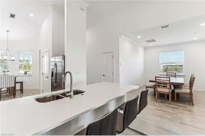 11801 Venetian Lagoon Dr, Fort Myers, FL 33913 - Photo 17