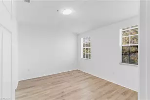 3281 Lindsey Ln, Naples, FL 34109 - Photo 19